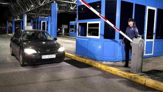 Sınırlar kalktı Bir ülke daha Schengen bölgesinde Para birimleri euro olacak