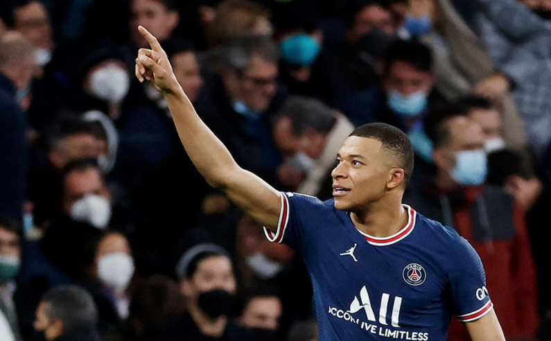 PSG, Kylian Mbappe'nin sakatlığıyla sarsıldı! Gözyaşlarını tutamadı