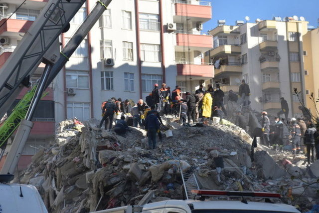 Uzmanlardan açıklama geldi: Deprem fırtınası İstanbul depremini tetikler mi