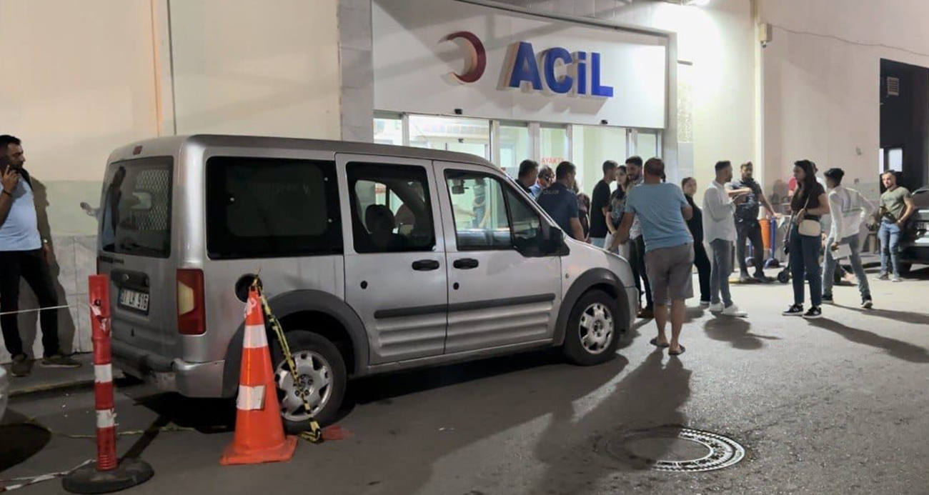 Aile içi tartışmada kan aktı Babasını öldürdü annesini yaraladı